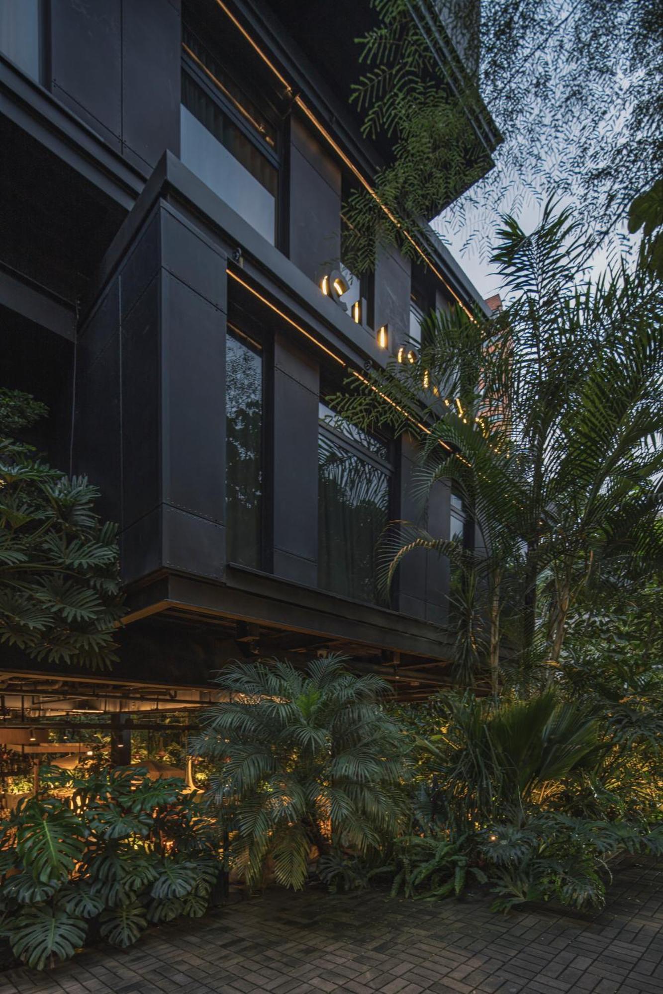 The Click Clack Hotel Medellín Dış mekan fotoğraf The building's facade