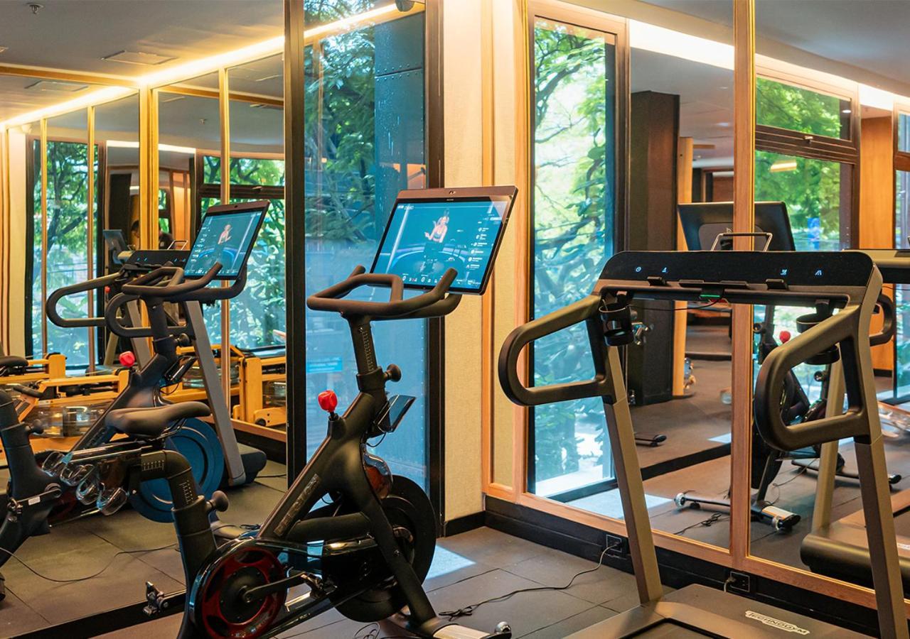 The Click Clack Hotel Medellín Dış mekan fotoğraf The gym at the Mandarin Oriental, Munich